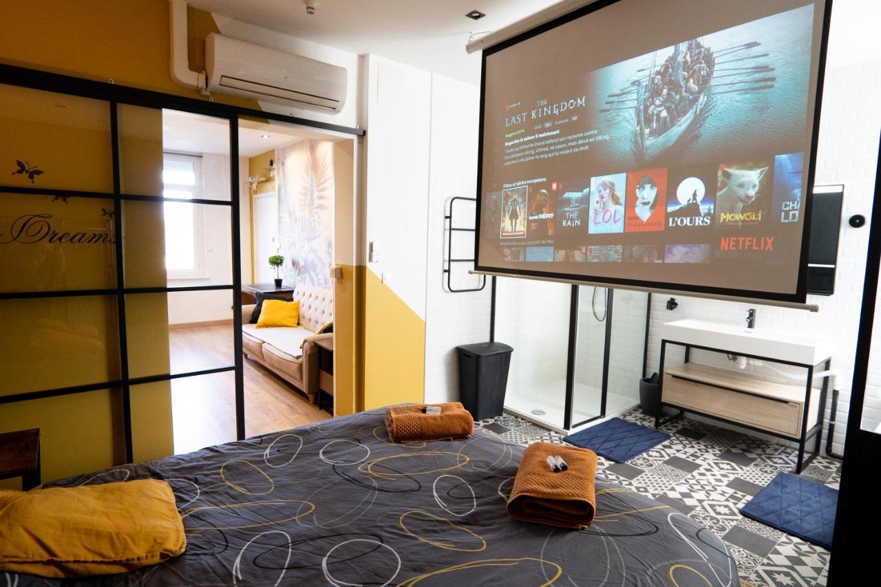 Capsule Premium Balneo & Home Cinema Valenciennes Eksteriør billede