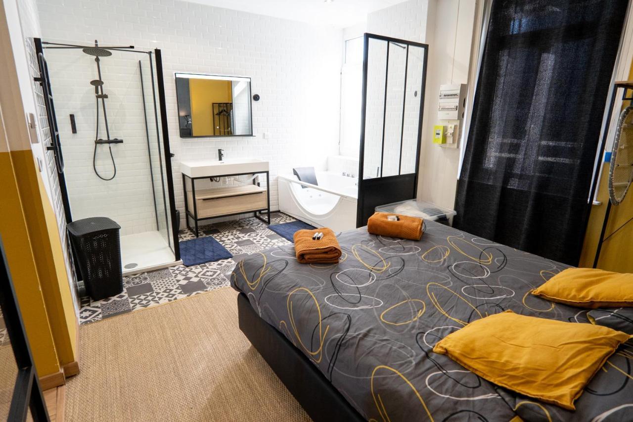 Capsule Premium Balneo & Home Cinema Valenciennes Eksteriør billede